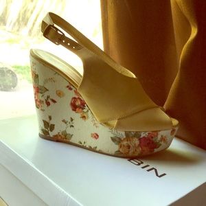 wedges in great condition